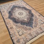 خرید فرشینه کرمی و آبی